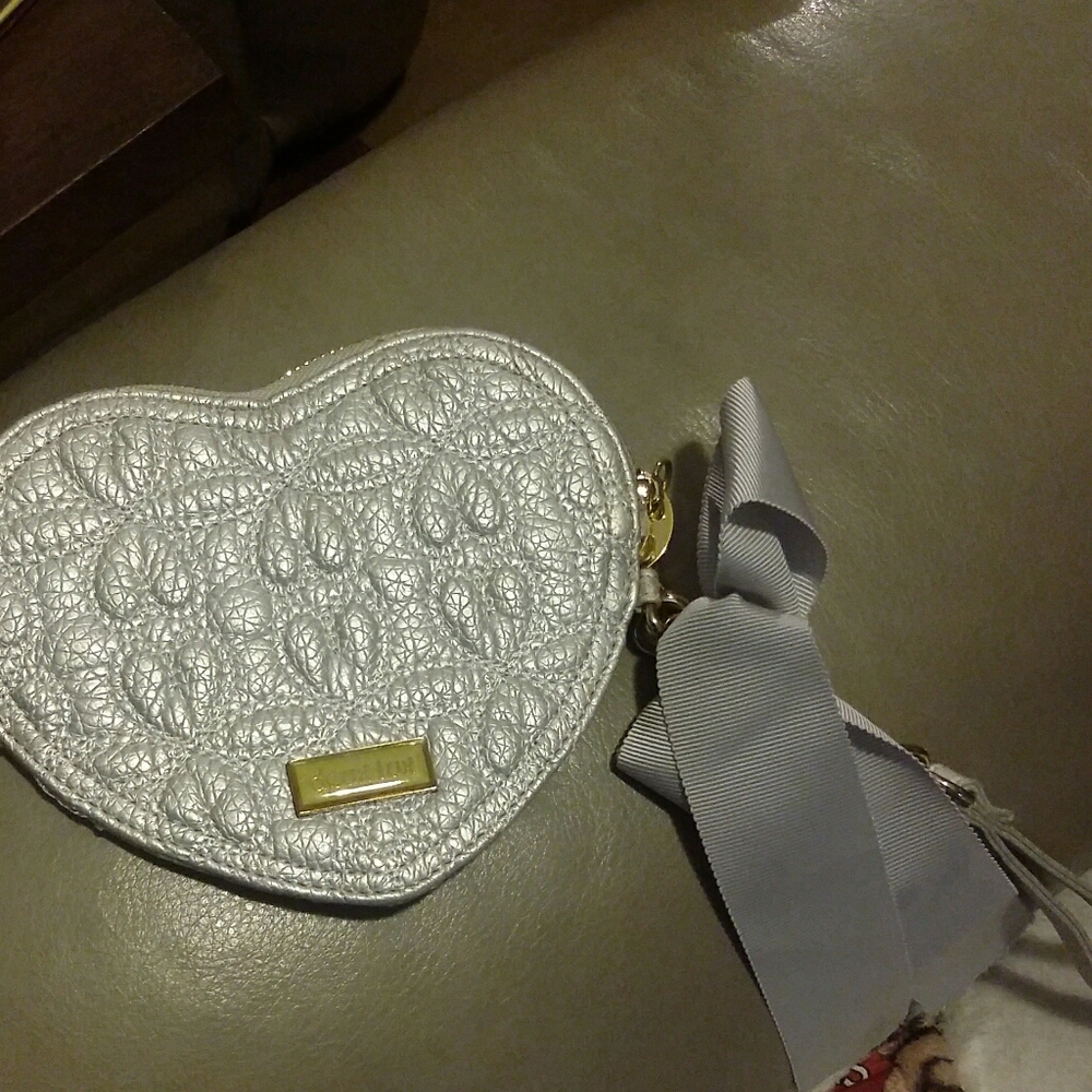 wristlet